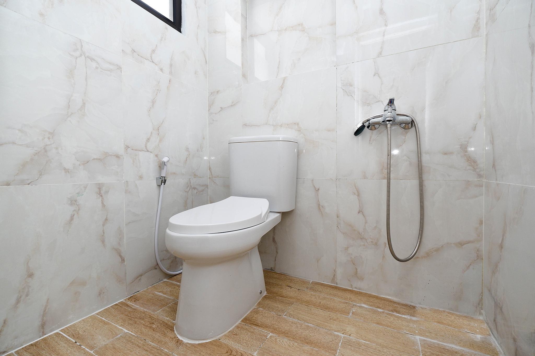 Oyo 1611 Four D'Home Solo Екстериор снимка